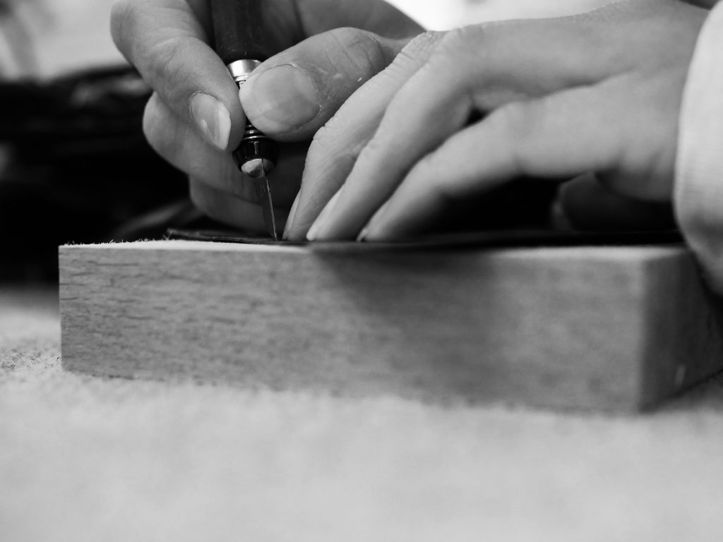 scalpel marqueterie placage